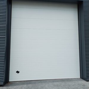 Puertas de garaje en Valencia: seguridad, diseño y calidad adaptados a tus necesidades.